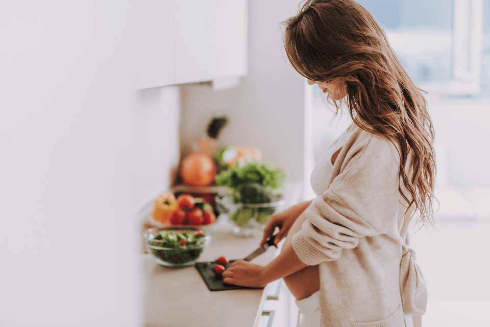 Impacto da Nutrição na Fertilidade: Alimentos que Podem Ajudar e Prejudicar
